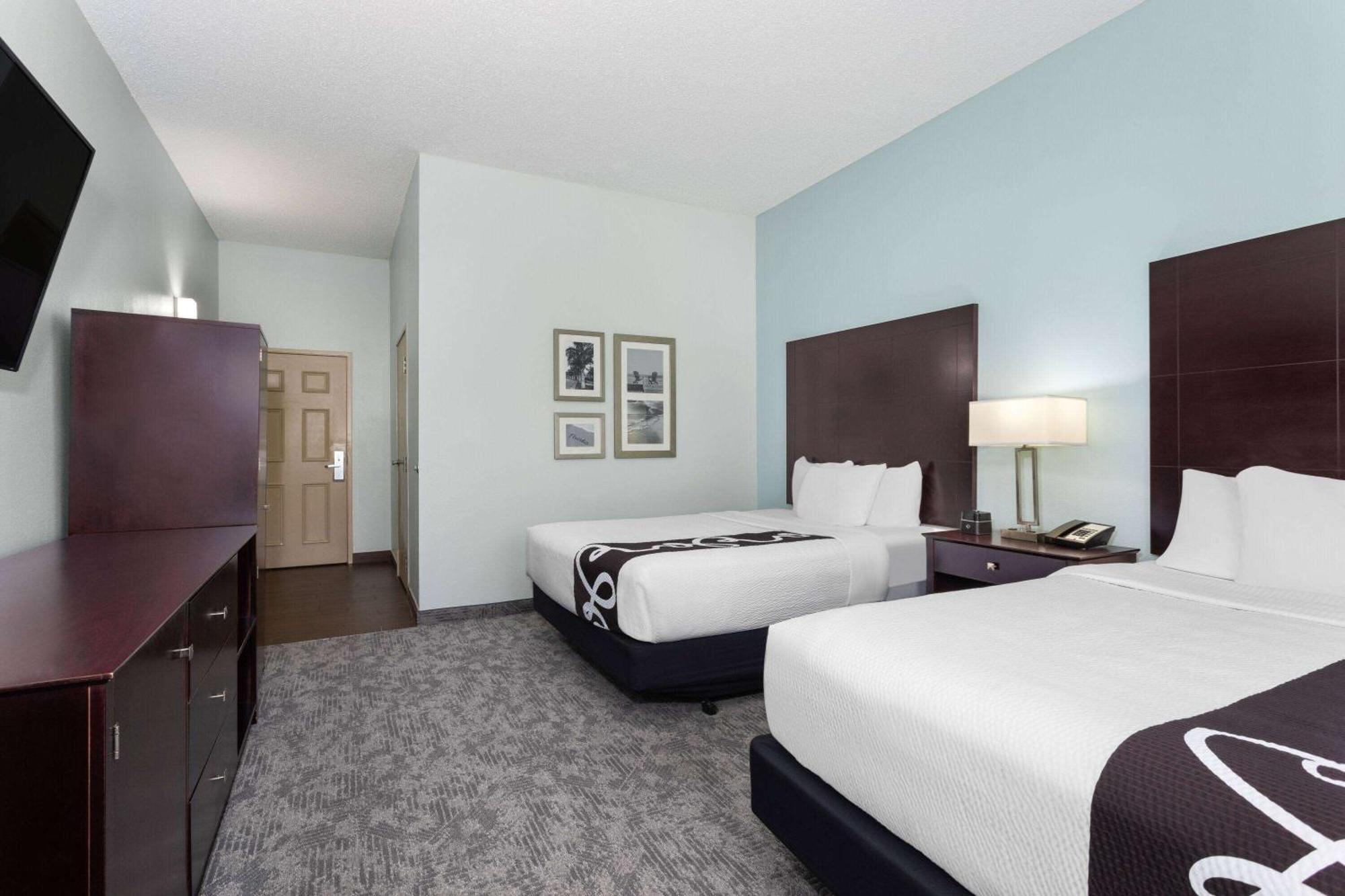 Hotel La Quinta By Wyndham Bonita Springs Naples North Exterior foto