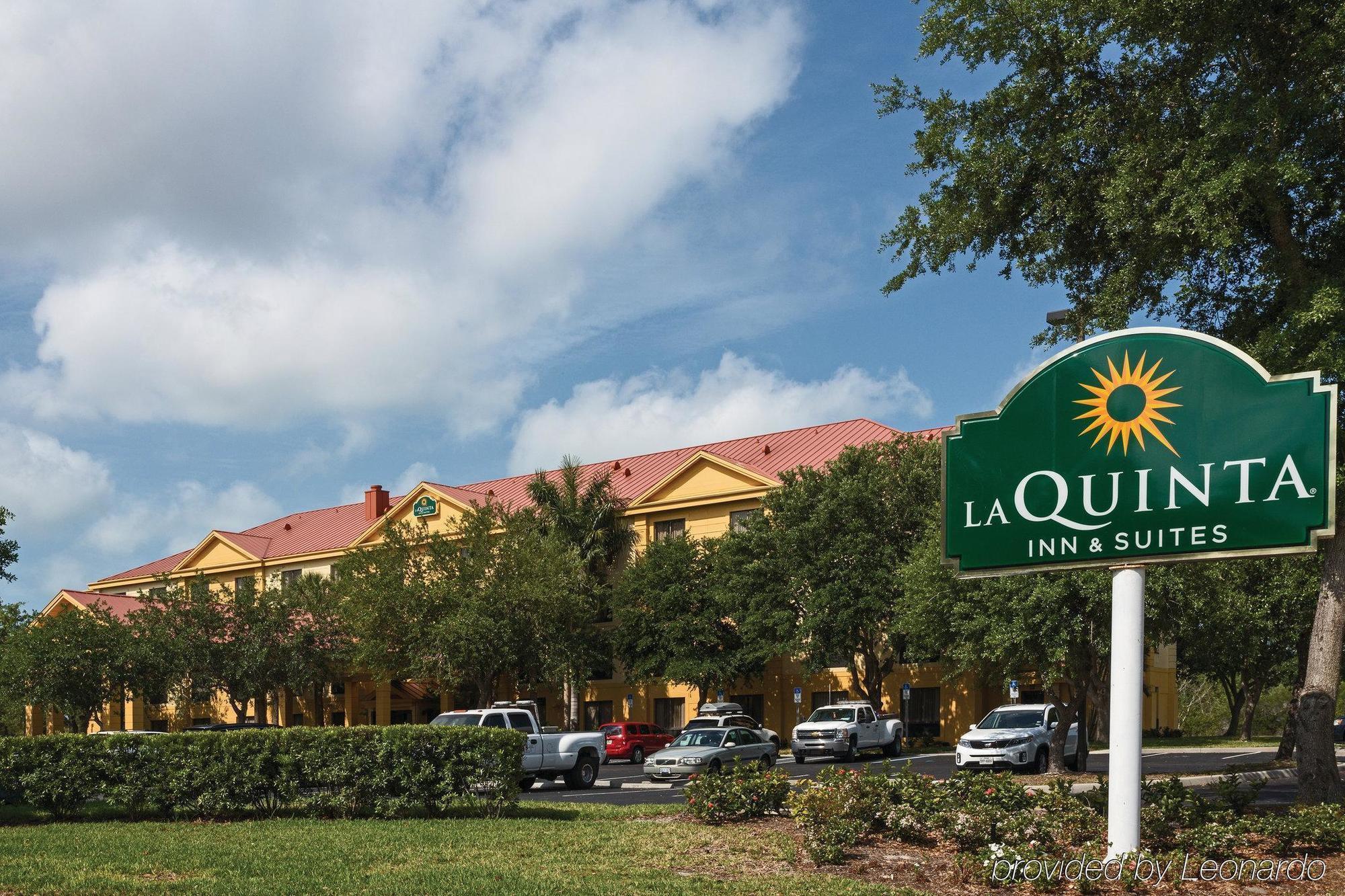 Hotel La Quinta By Wyndham Bonita Springs Naples North Exterior foto