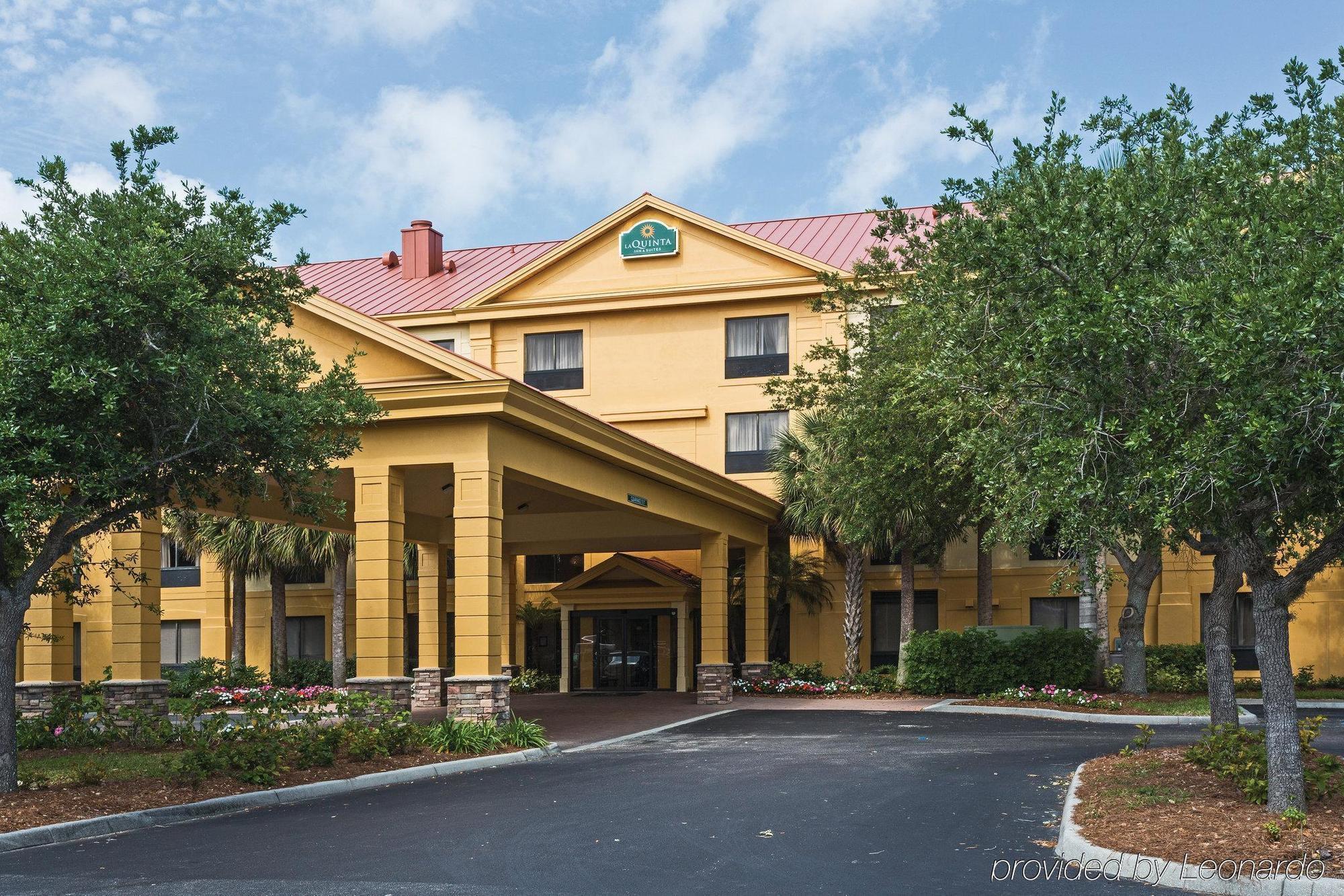 Hotel La Quinta By Wyndham Bonita Springs Naples North Exterior foto